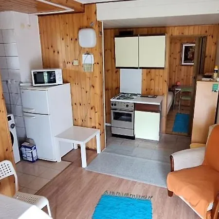 Budget Lower Quality Apartma *